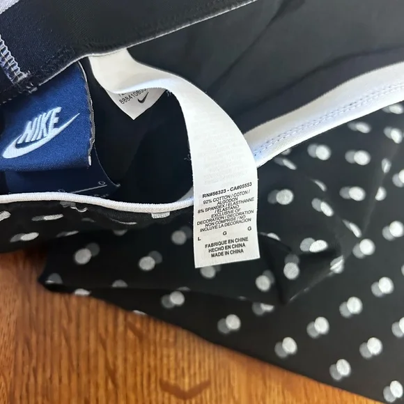 Nike Large black polka dot crop leggings - Picture 6 of 6